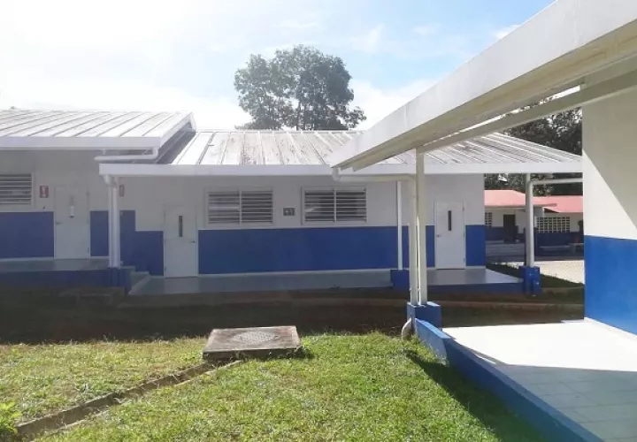 Las escuelas serán centros de acopio  e interacción, dijo la ministra.