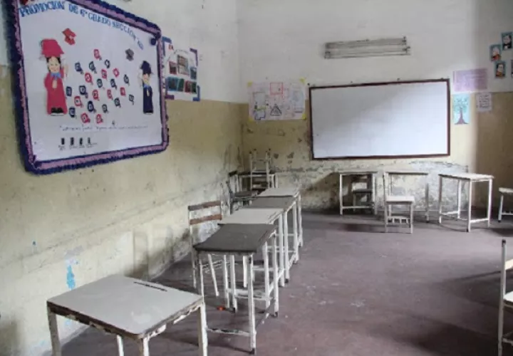 Más de 1,800 escuelas están enfermas a nivel nacional agregó el dirigente Montero, ya que sus infraestructuras no son las óptimas.