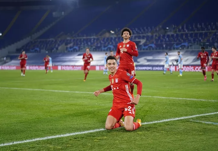 Musiala se convirtió en el jugador mas joven en marcar gol en la historia del Bayern en la Champions. Foto: @FCBayern