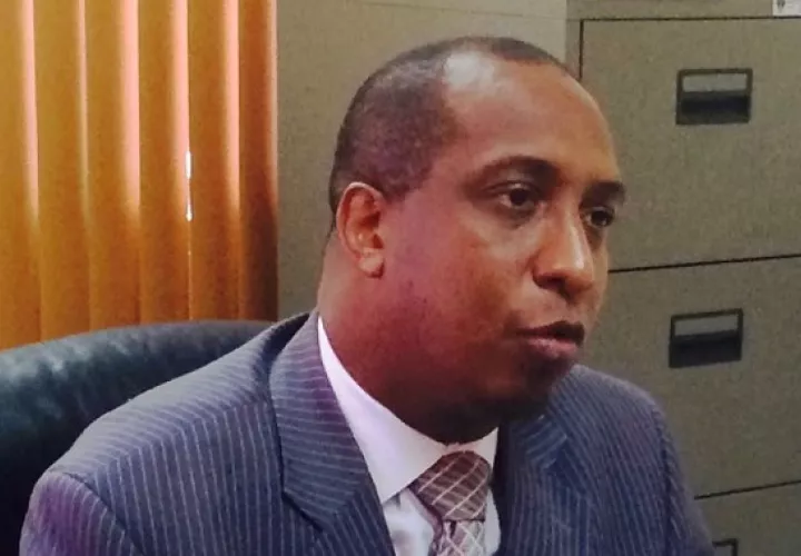 Caraballo cuenta con 22 años de experiencia en el Ministerio Público; actualmente es Fiscal Superior de la Fiscalía Regional de Colón y Guna Yala, cargo que ocupa desde el 18 de mayo de 2017 hasta la fecha.