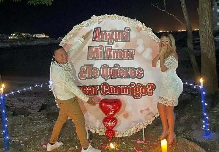 Mario Iván y Anyuri Martínez. Foto: Instagram /@anyuri_martinez 