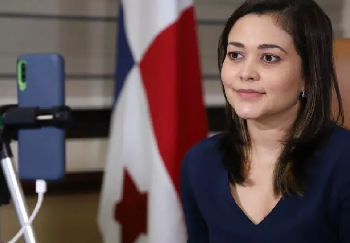 Janaina Tewaney Mencomo, ministra de Gobierno.