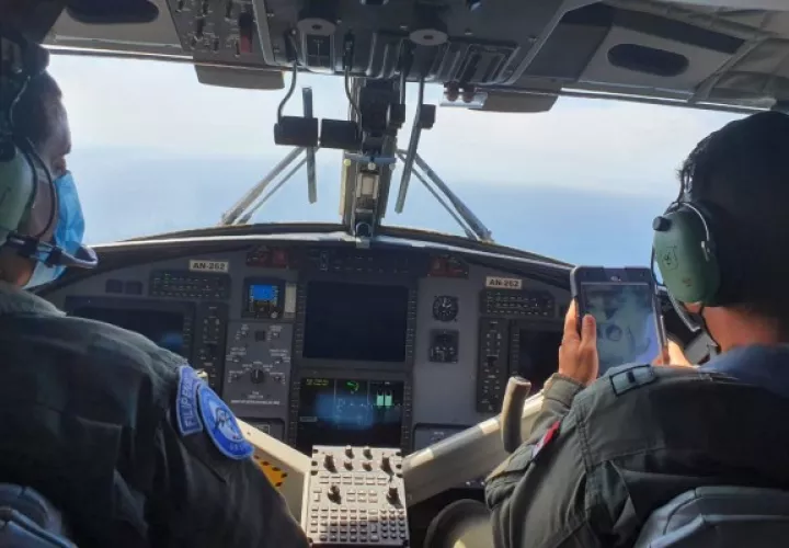 En estos momentos, los efectivos del Senan activaron un operativo de búsqueda por aire, mar y tierra.