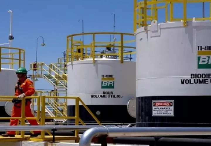 Petrobras destacó que la venta del Polo Peroá se enmarca en la estrategia de "optimización del portafolio". EFE