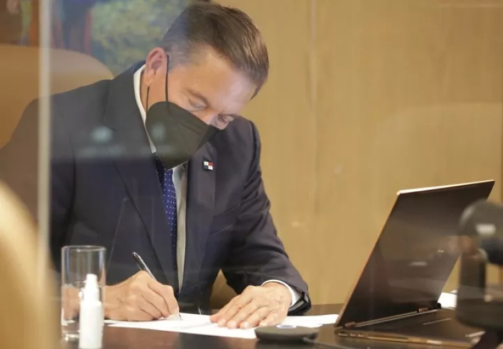 El presidente Laurentino Cortizo hizo el anuncio en su cuenta de Twitter. 