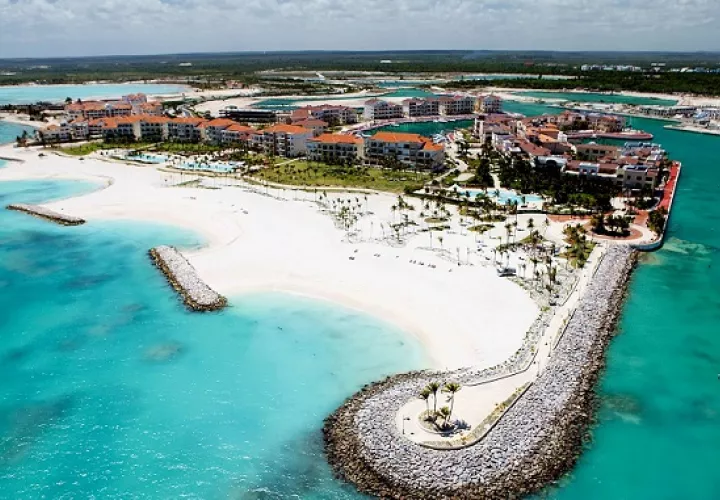 130 mil 93 turistas extranjeros llegaron al país en enero. EFE