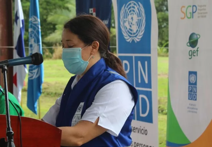 La representante residente a.i. del PNUD en Panamá, Aleida Ferreyra, expresó que la igualdad de género y el empoderamiento de las mujeres y las niñas es parte central del mandato de desarrollo de la organización.
