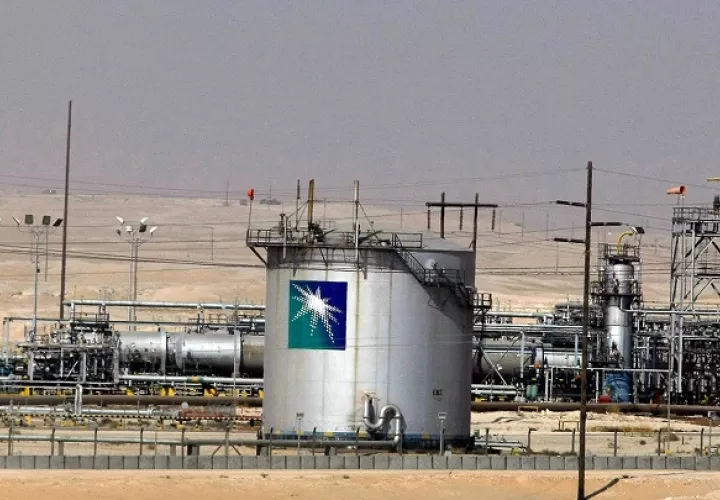Para los gastos de capital Aramco fijo $35 mil millones. EFE