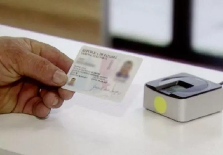 El vale digital se deposita una vez al mes.
