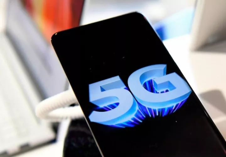 La compañía de capitales mexicanos recibió el permiso para implantar la red 5G en más de cien de las 196 provincias. EFE