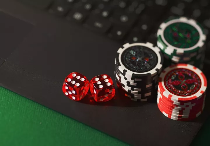 dice-5012425_1920_2_.jpg