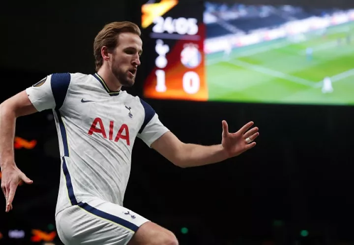 Harry Kane con su doblete le dio la victoria al Tottenham 2-0 sobre el Dinamo de Zagreb. Foto: Twitter
