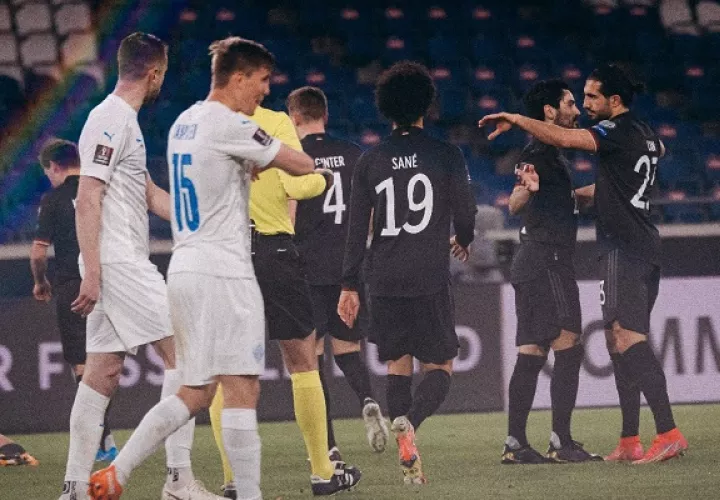 Alemania no tuvo problemas para vencer 3-0 a Islandia. Foto: Twitter
