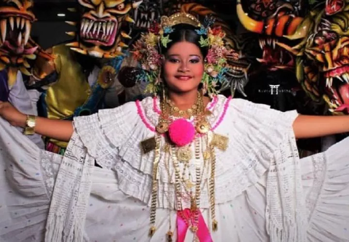 S. R. M. Montserrat Rodríguez, reina infantil Festival Nacional de la Cumbia Chorrerana. Foto: Cortesía 