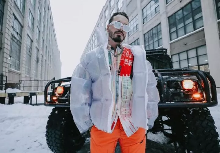 J Balvin se sumó a la tendencia de fiestas de fines de semana con sus seguidores. Foto: Instagram