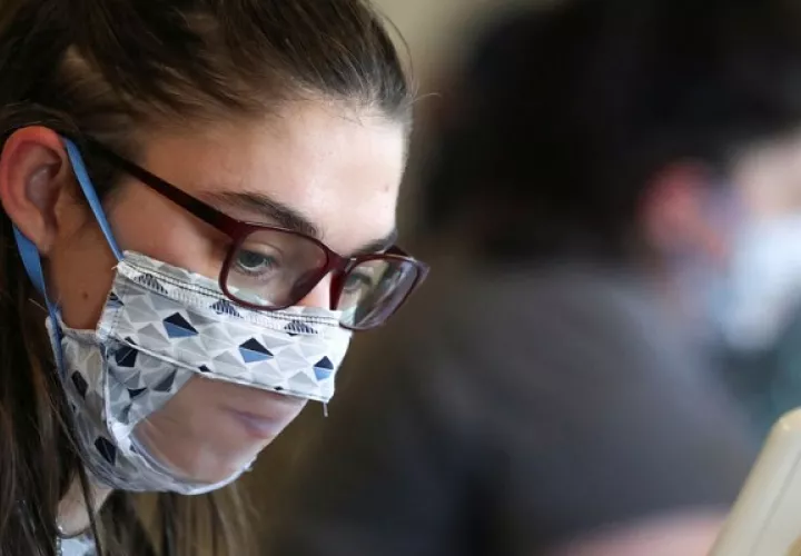 Un mal ajuste expone a las personas a un contagio de coronavirus.