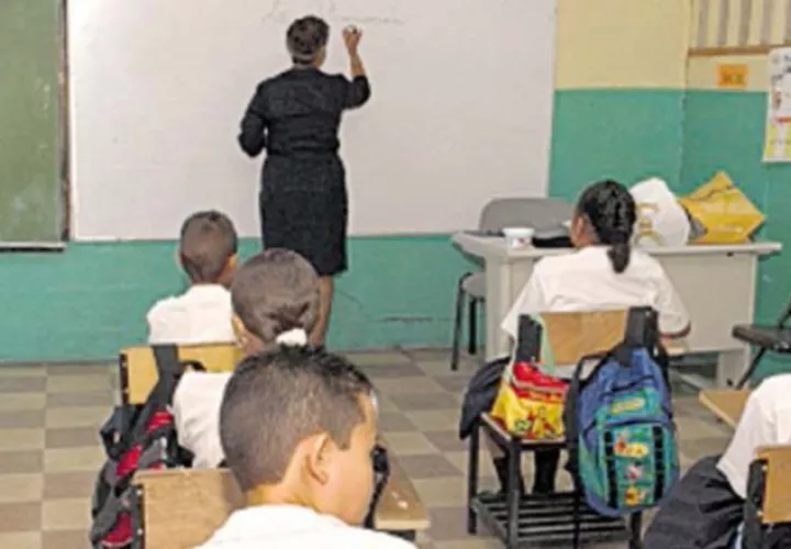Se busca mejorar la calidad de la educación nacional. 