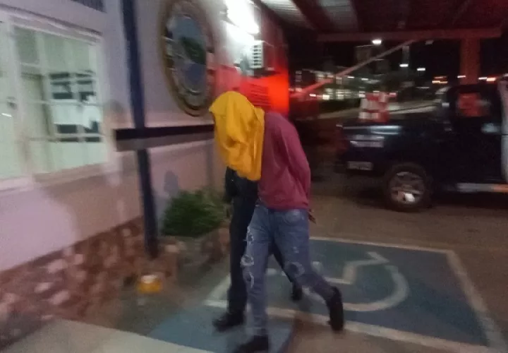 Presunto implicado en homicidio de Jeancarlos Molina fue trasladado a la sede de la Policía Nacional de Arraiján. Foto: Cortesía
