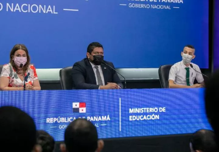 El anuncio de las mejoras realizadas al plan educativo se realizó el pasado lunes, primer día de clases de este año lectivo. Foto de cortesía