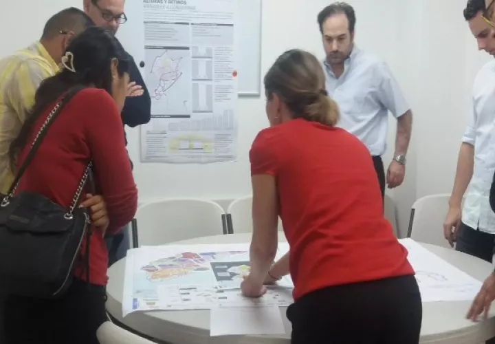 Se realizaron más de 23 talleres en los que siempre participó personas de los diferentes sectores del distrito capital, dijo Banfield.