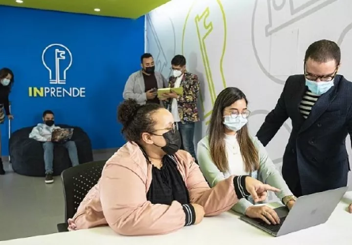 Programas para empoderar a los individuos.  Foto: Cortesía