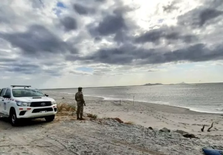 El Senan y la Fuerza de Tarea Conjunta mantiene vigilancia en áreas de playa. Foto:Senan