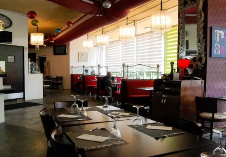 Los dueños de restaurantes aspiran a que haya más asistencia de clientes y por ende tener más ganancias y poder reactivar más contratos laborales.