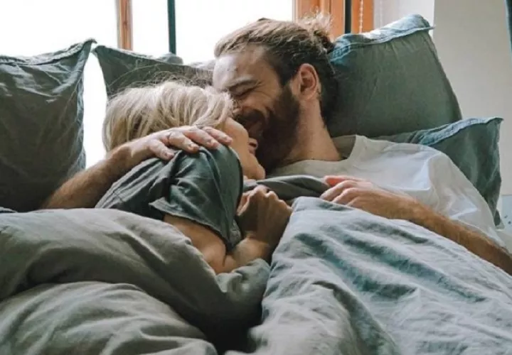 Los beneficios de los orgasmos a la salud son varios. Pixabay