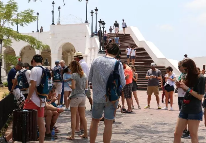 turistas-visa-panama-servicio-migracion.jpg