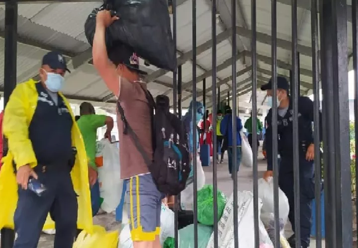 Como medida de seguridad varias comunidades han sido evacuadas por la Fuerza de Tarea Conjunta. Foto: Mayra Madrid