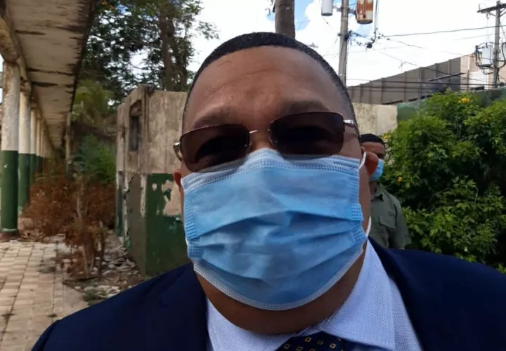 "Es necesario que la Policía intervenga”, dijo el alcalde Alex Lee.