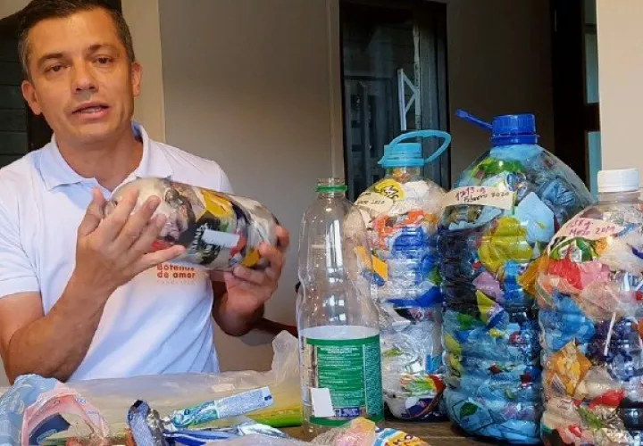 Fundación Botellas de Amor propone el consumo responsable del plástico flexible. Foto: Cortesía