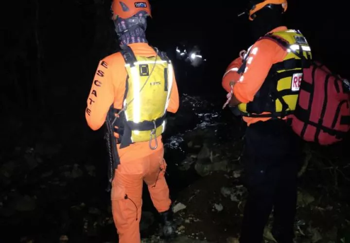 El joven de 14 años fue arrastrado por una cabeza de agua. Foto: Mayra Madrid