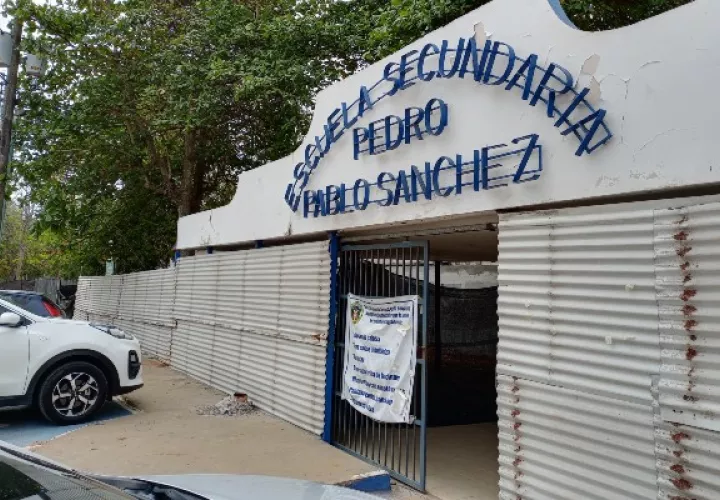 La comunidad educativa esta preocupada por los retrasos en las obras en la escuela Pedro Pablo Sánchez.