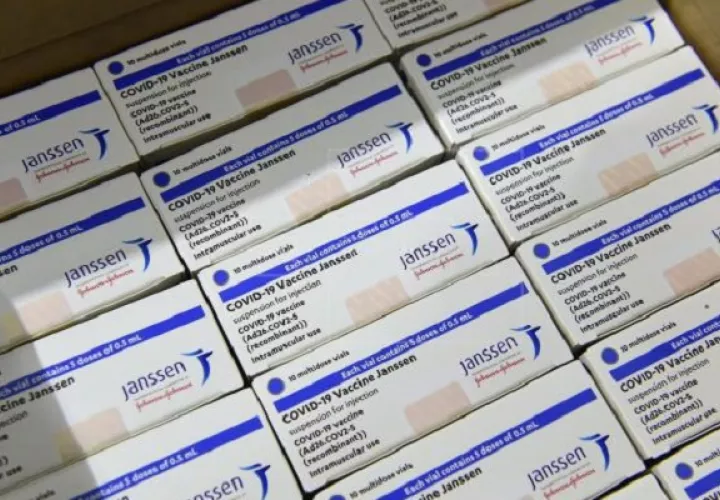 La vacuna de Johnson & Johnson se asocia a coágulos. Foto: EFE