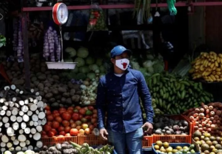 El trabajo informal crece en Panamá. Foto: EFE