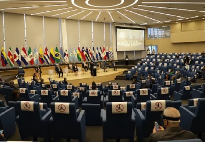 La convocatoria del diálogo se realizó el 18 de enero en la sede del Parlatino, donde actualmente se realizan las sesiones.