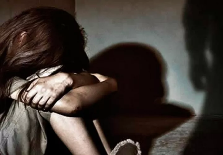 El imputado es investigado por presunto delito sexual en perjuicio de una menor de edad. Foto Ilustrativa