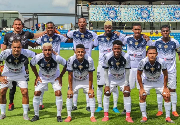 Veraguas está en la tercera casilla de la división este. Foto: Twitter