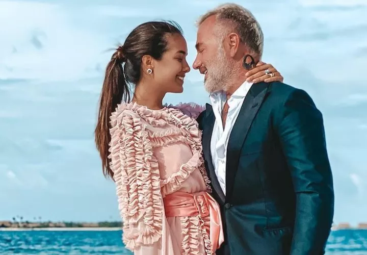 Sharon Fonseca y Gianluca Vacchi. Instagram