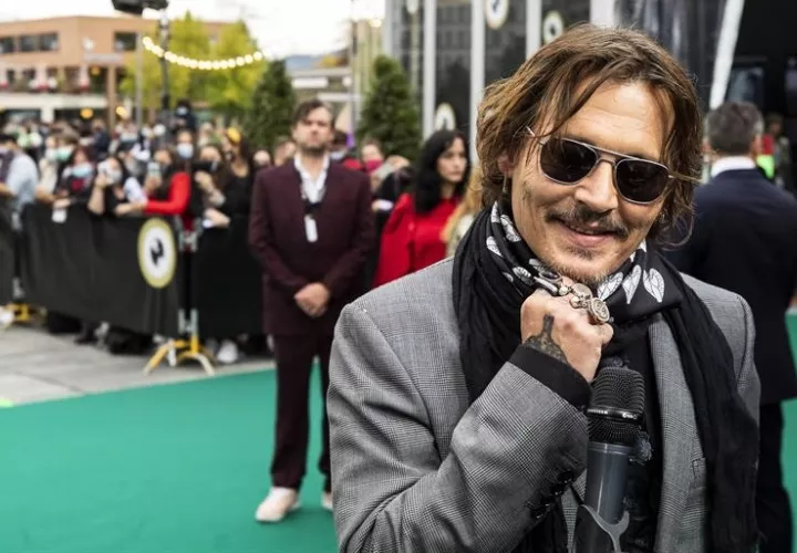 Johnny Depp y Andrew Levitas presentarán "Minamata". Foto: EFE