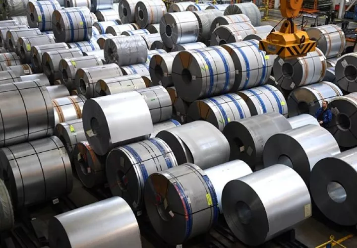 El índice de metales básicos, los que se usan en los sectores industriales cerró en marzo con un alza del 49 % frente a 2018. EFE