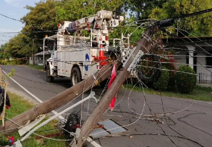 En el sector de Panamá Oeste los usuarios también tienen que lidiar con las fluctuaciones de energía. Foto. Eric Montenegro