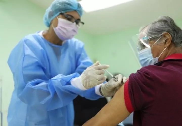La región de salud de Panamá Oeste recibió un total de 4,485 viales. Foto: Eric Montenegro