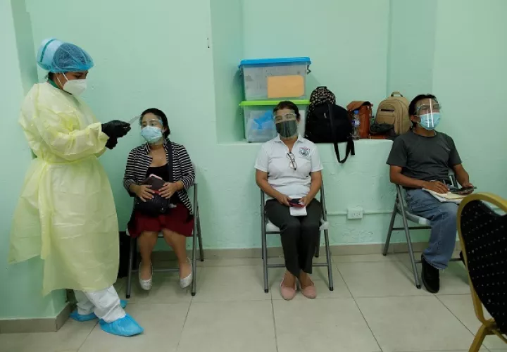 En Panamá se han colocado 622,720 dosis de la vacuna contra la covid-19. Foto: EFE