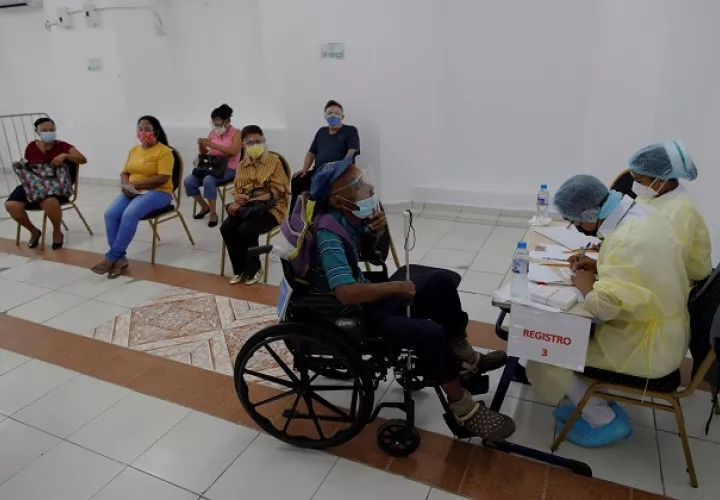 Panamá inició su proceso nacional de vacunación contra la covid-19 el pasado 20 de enero. 