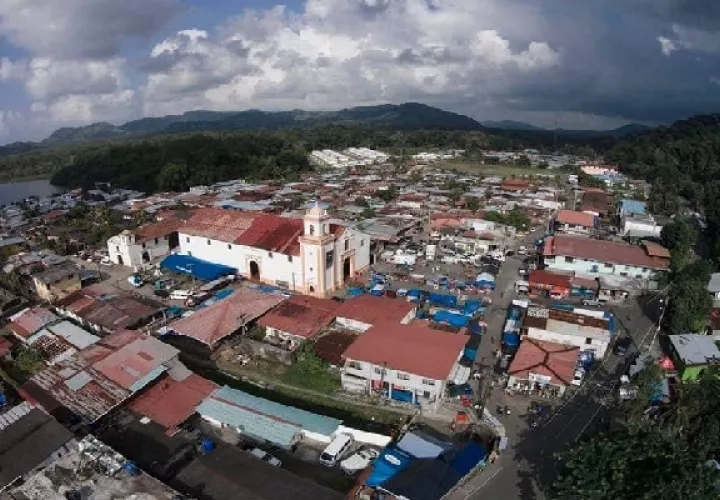 Las familias tienen muchos años residiendo en Portobelo. Foto: Diomedes Sánchez