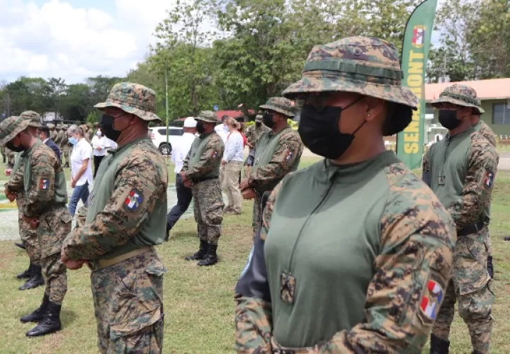  Unas 150 unidades del Senafront recibieron capacitación para realizar un trabajo más completo en la protección de los derechos humanos de los migrantes que se encuentran en el país. Foto: Cortesía Minseg