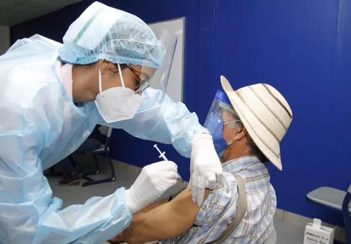 En Panamá se han aplicado más de 500 mil dosis de la vacuna de Pfizer. Foto: Cortesía Minsa