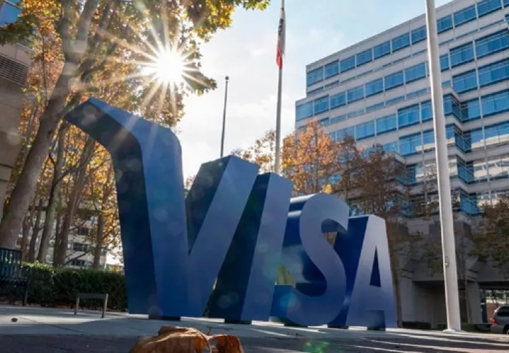La aceptación de la divisa digital marca un importante paso hacia adelante para la red de Visa. EFE